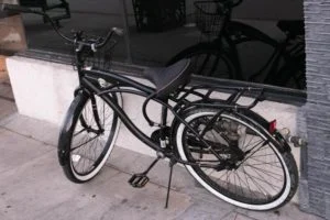  Bicyclist Fatally Injured in Crash on Lee Rd